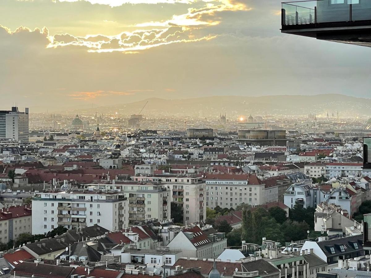 Triiiple Level 20 - Sonnenwohnen Apartment Mit Parkplatz Und Fantastischem Ausblick Viyana Dış mekan fotoğraf