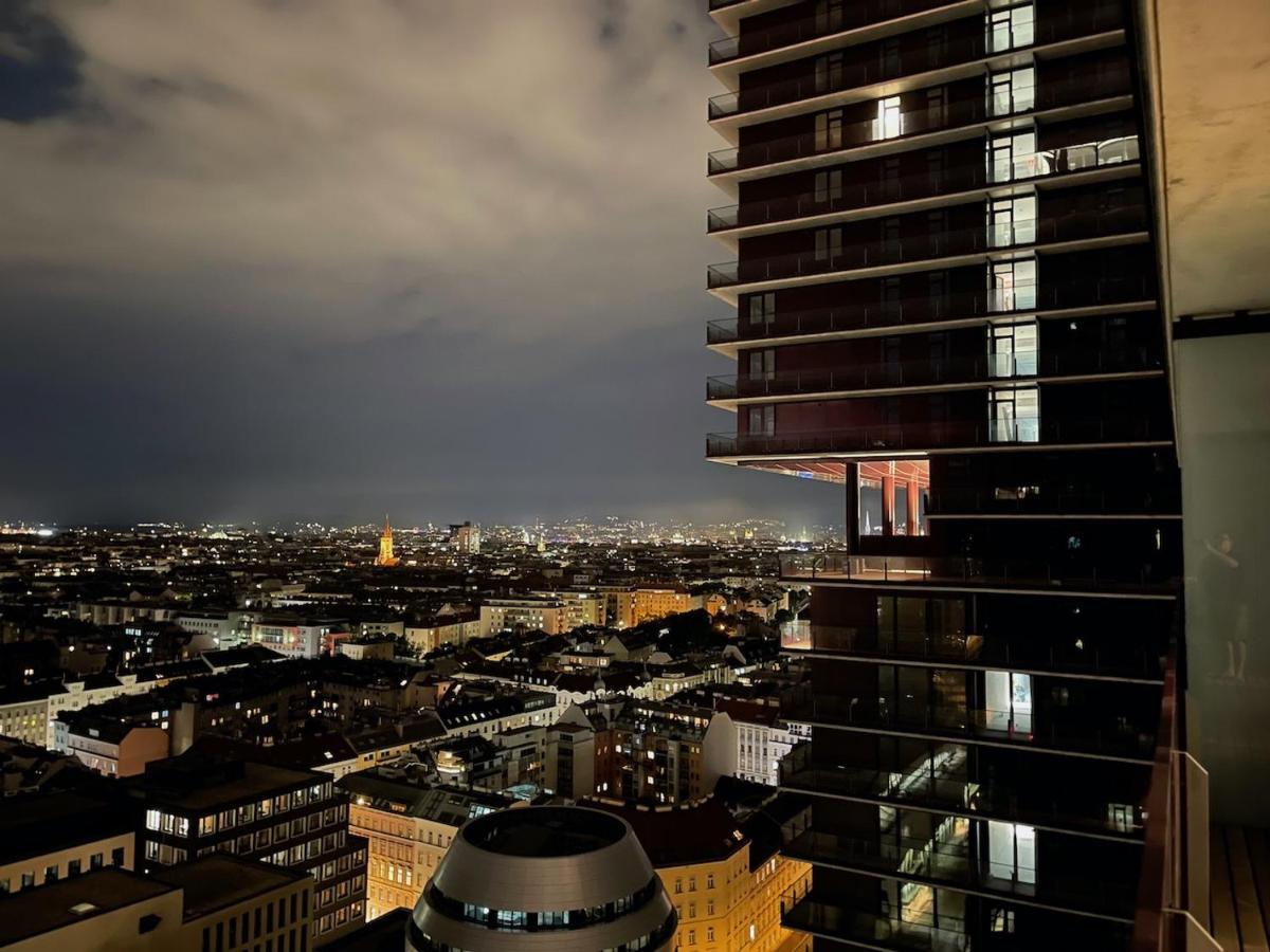 Triiiple Level 20 - Sonnenwohnen Apartment Mit Parkplatz Und Fantastischem Ausblick Viyana Dış mekan fotoğraf