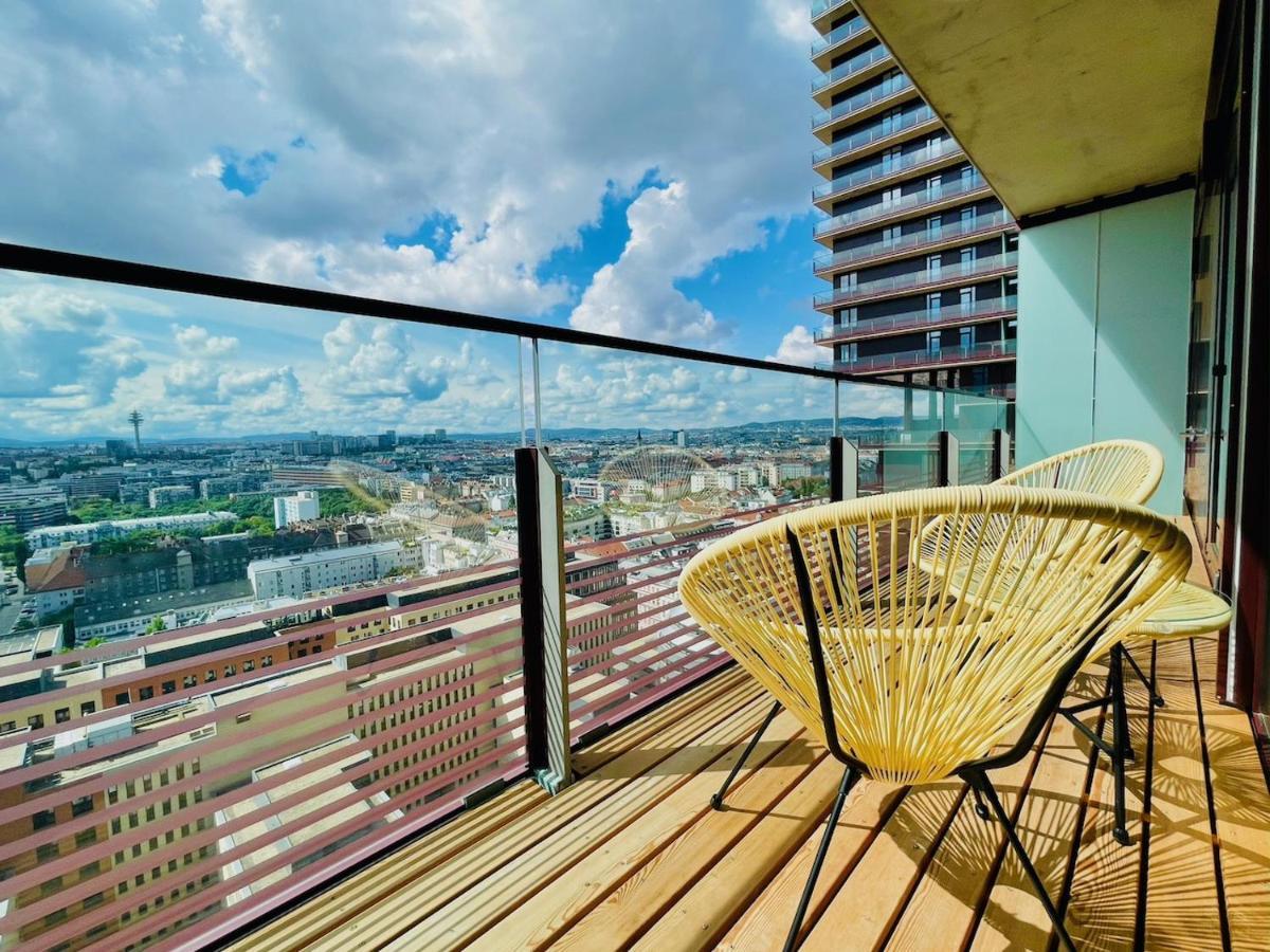 Triiiple Level 20 - Sonnenwohnen Apartment Mit Parkplatz Und Fantastischem Ausblick Viyana Dış mekan fotoğraf